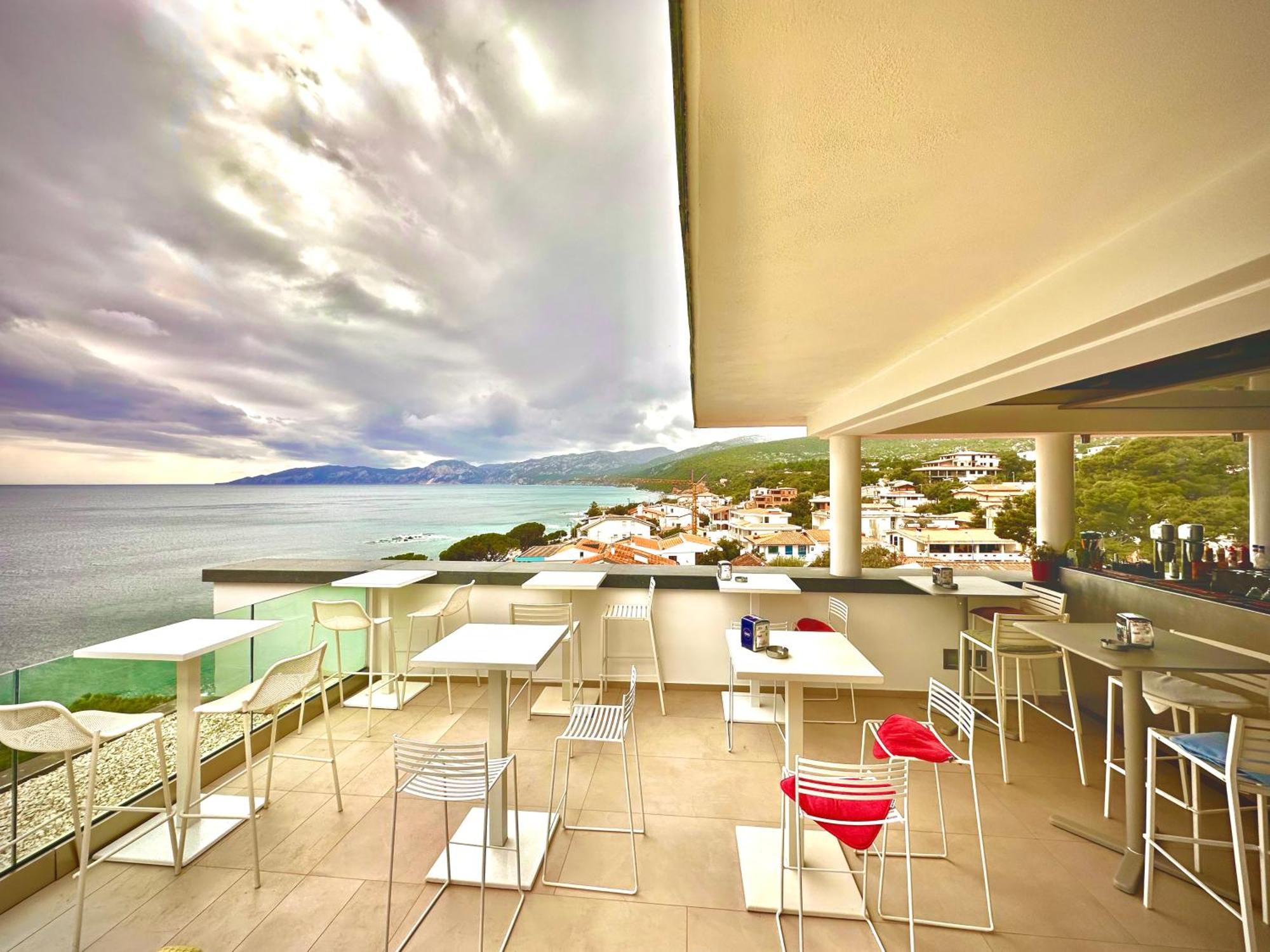 Hotel Cala Luna Кала-Гононе Екстер'єр фото