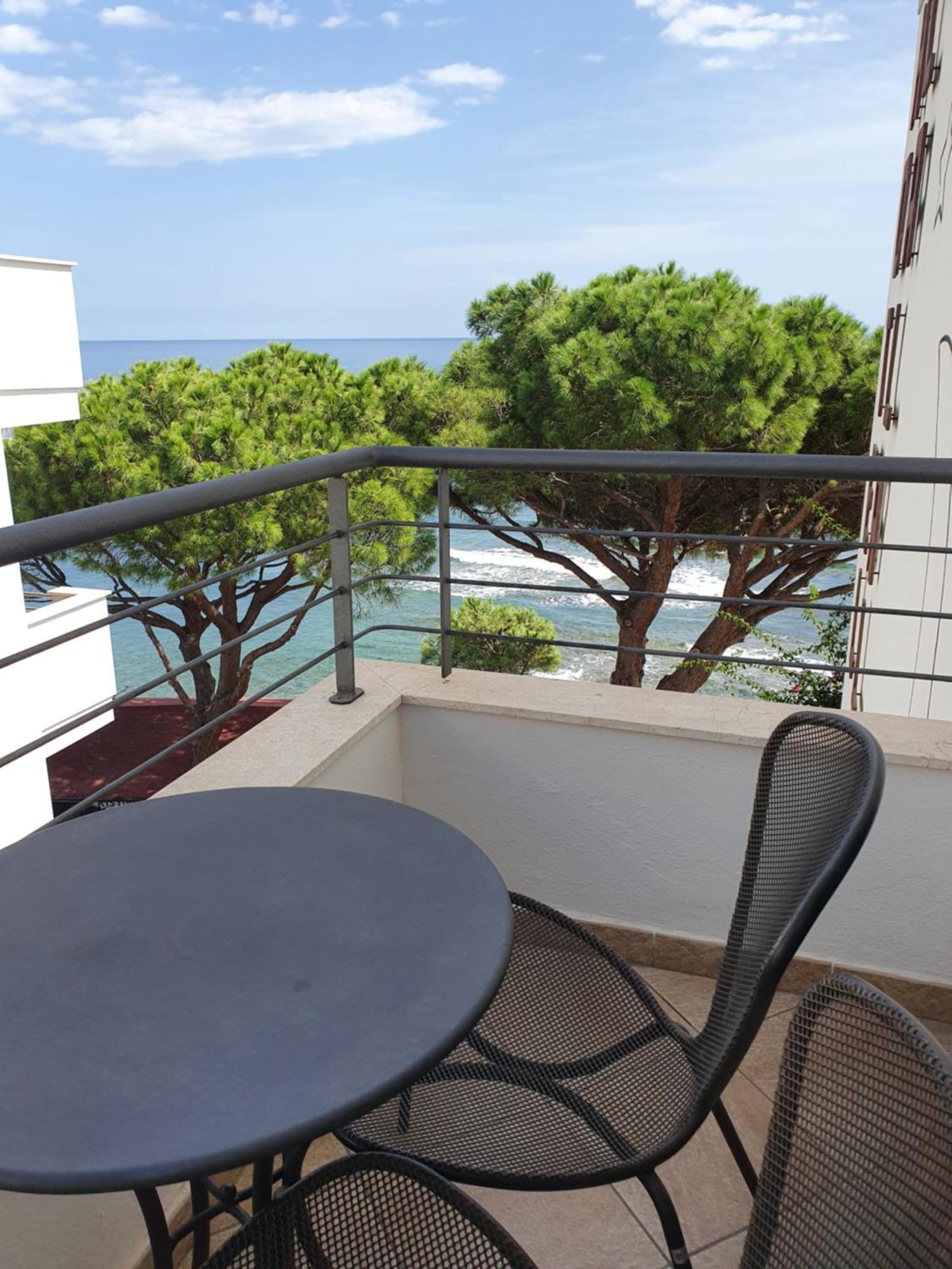 Hotel Cala Luna Кала-Гононе Екстер'єр фото